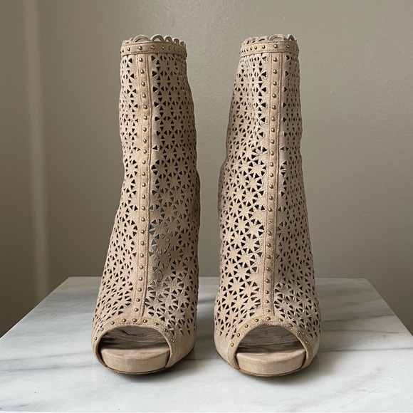 Prada Womens Perforated Suede Sand Ankle Boot Sand Open Toe Booties Sz 9.5 B - Picture 15 of 16